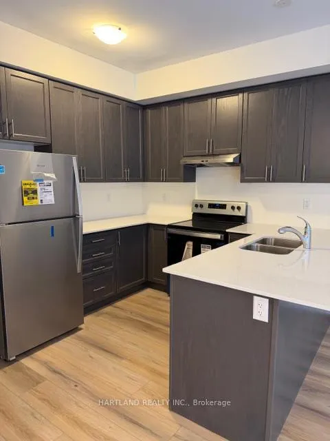 Photo 5 of Unit 911, 1695 Dersan Street, Pickering, Duffin Heights — HOMEH