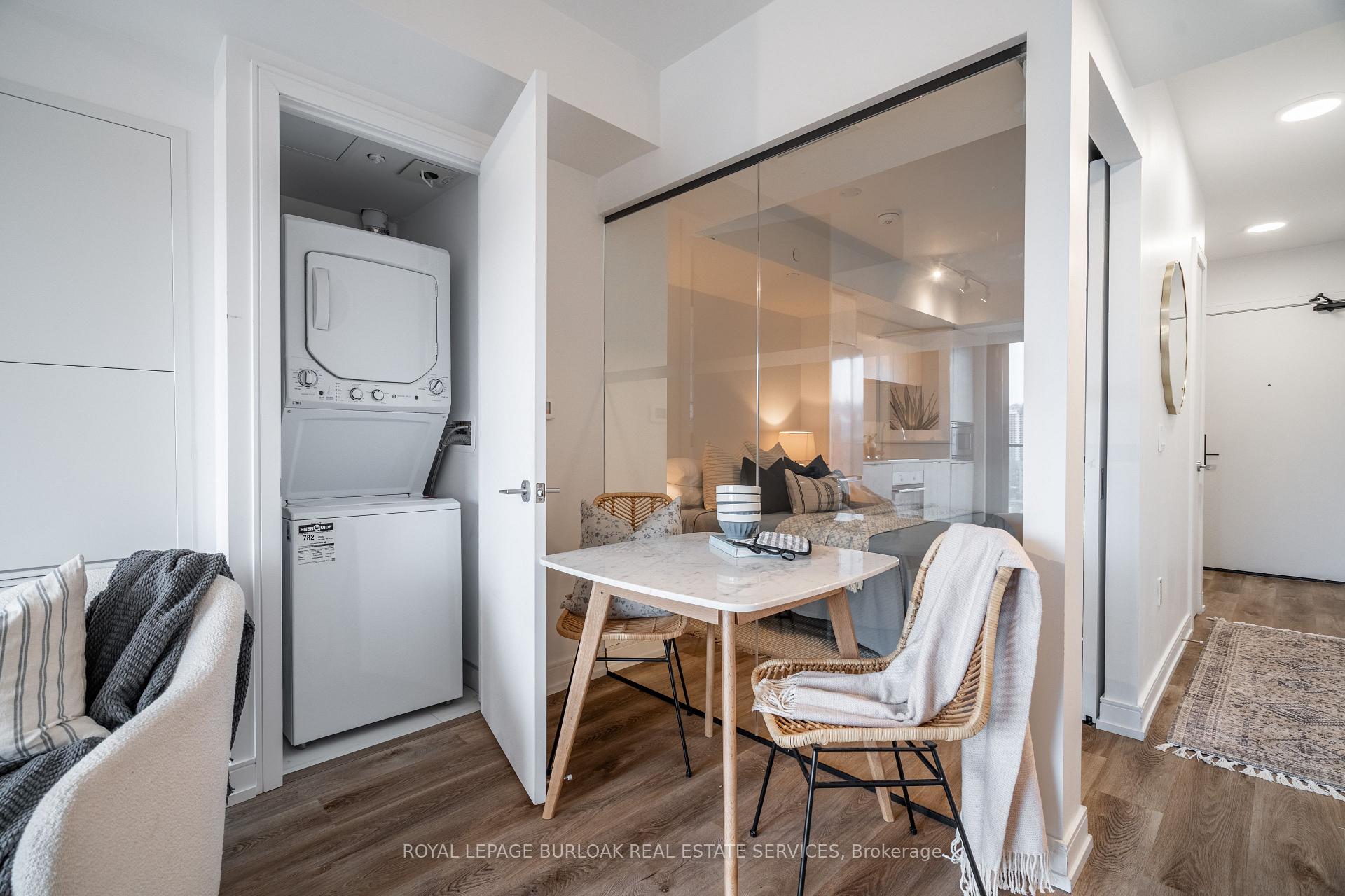 Photo 12 of Unit 1206, 1 Jarvis Street, Hamilton, Beasley — HOMEH