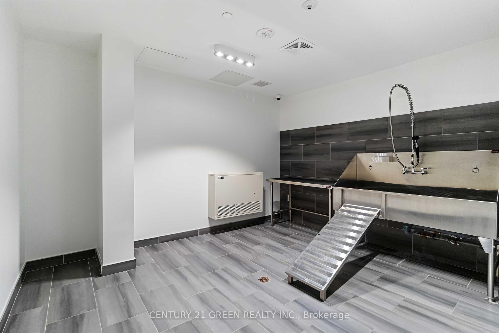 Photo 22 of Unit 408, 15 Wellington Street S, Kitchener — HOMEH