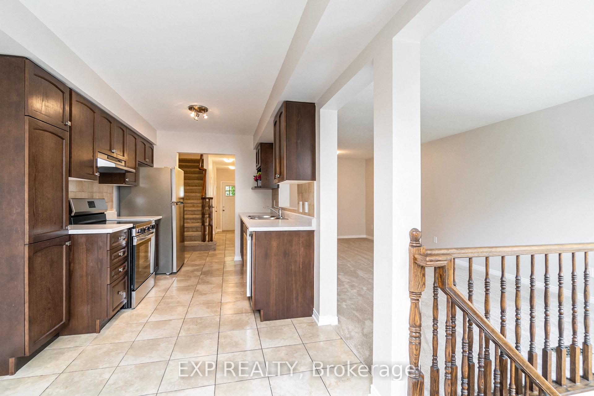 Photo 8 of 112 Braddock Private, Ottawa, Barrhaven - Stonebridge — HOMEH