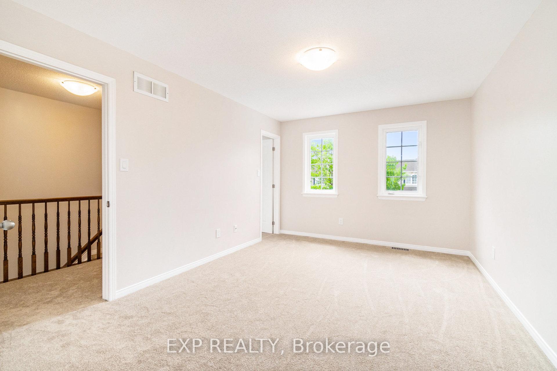 Photo 10 of 112 Braddock Private, Ottawa, Barrhaven - Stonebridge — HOMEH