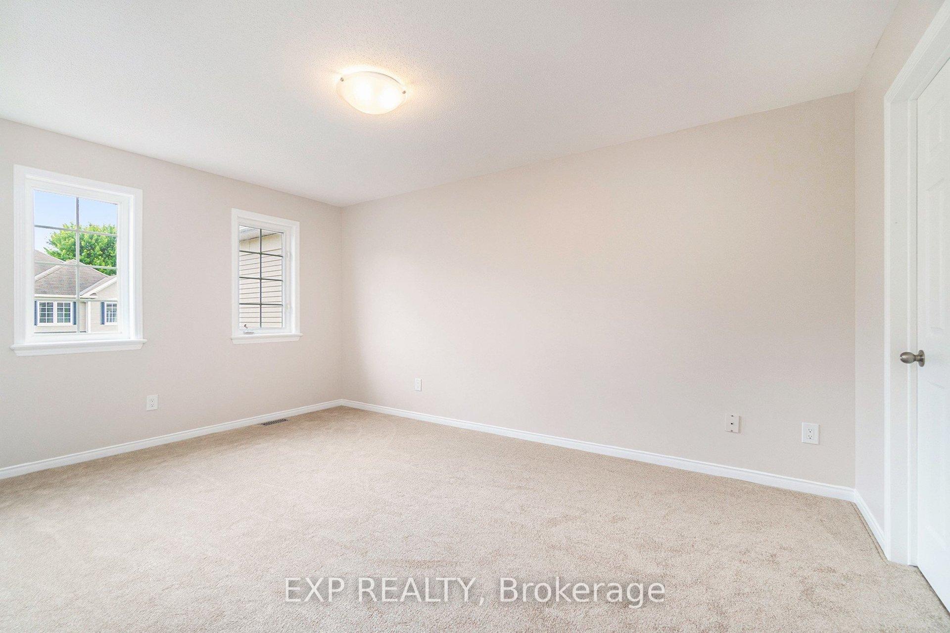 Photo 12 of 112 Braddock Private, Ottawa, Barrhaven - Stonebridge — HOMEH