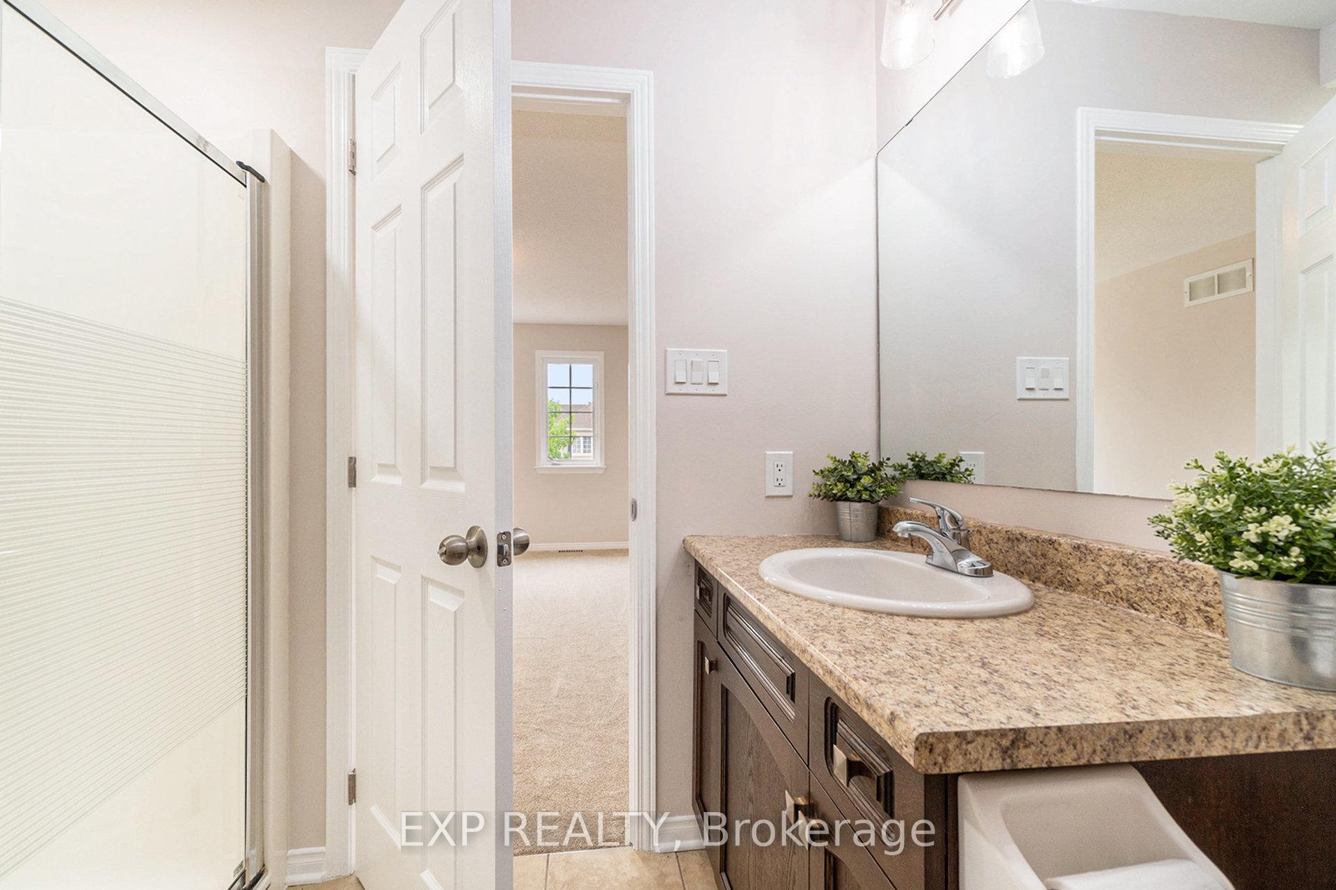 Photo 14 of 112 Braddock Private, Ottawa, Barrhaven - Stonebridge — HOMEH