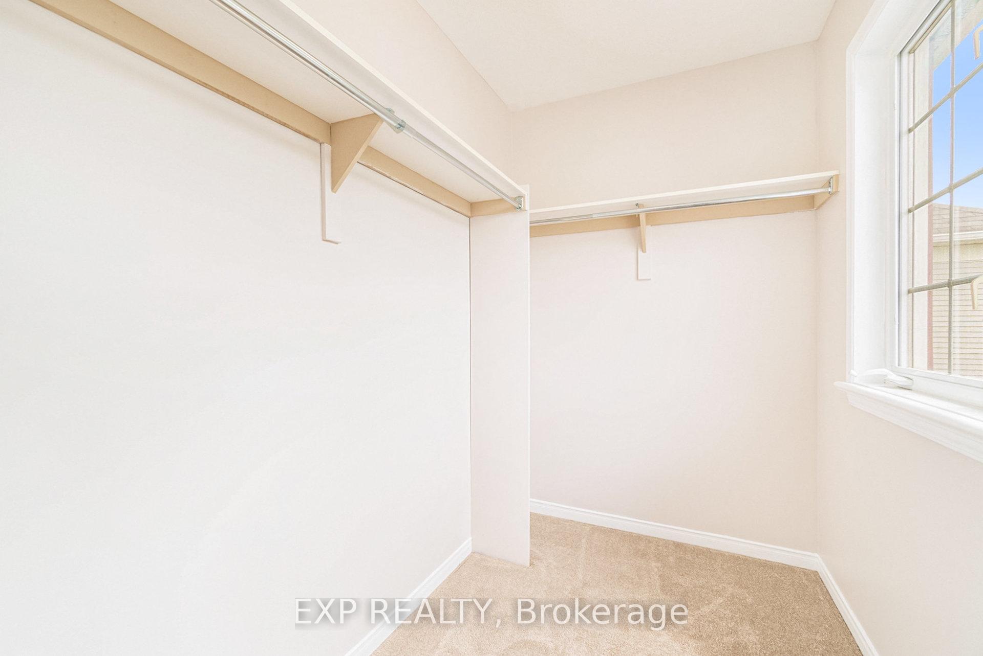 Photo 15 of 112 Braddock Private, Ottawa, Barrhaven - Stonebridge — HOMEH