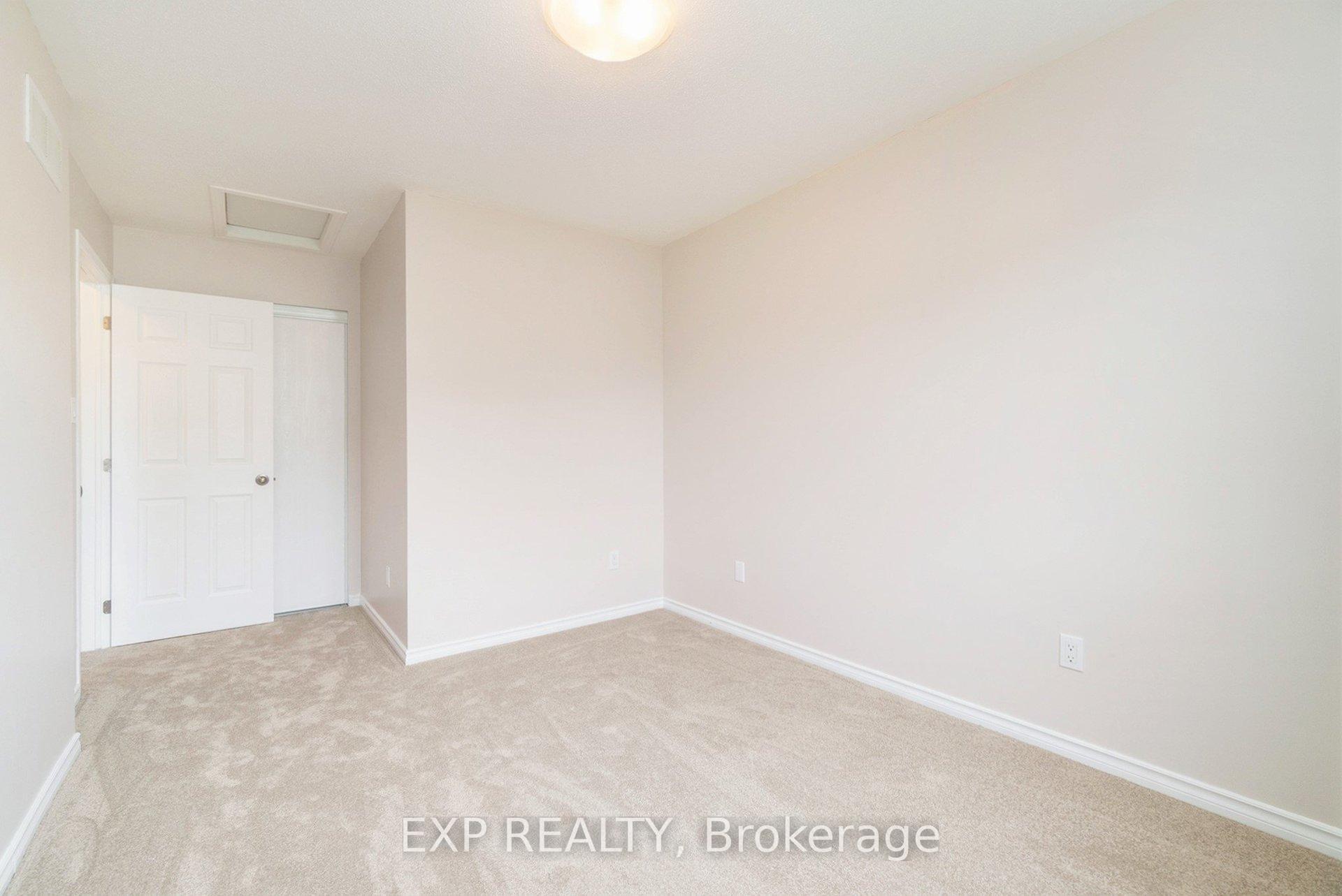 Photo 20 of 112 Braddock Private, Ottawa, Barrhaven - Stonebridge — HOMEH