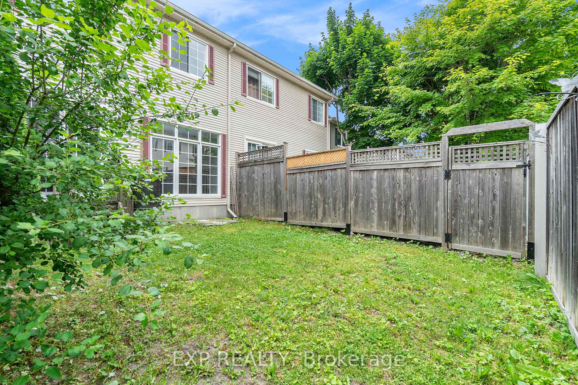 Photo 25 of 112 Braddock Private, Ottawa, Barrhaven - Stonebridge — HOMEH