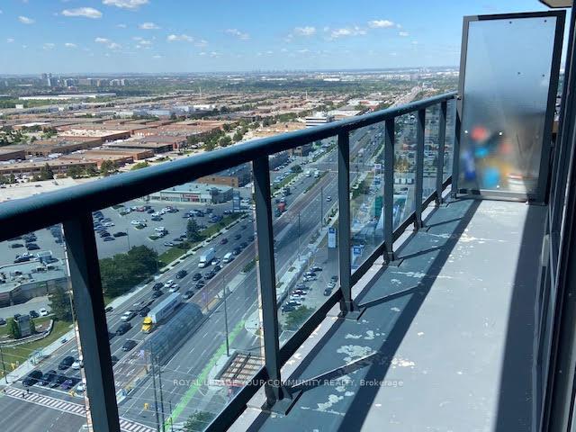 Photo 7 of Unit 2404, 3700 Highway 7, Vaughan, Vaughan Corporate Centre — HOMEH