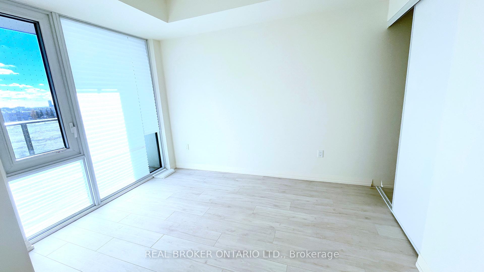 Photo 15 of Unit 307, 27 Korda Gate, Vaughan, Vellore Village — HOMEH
