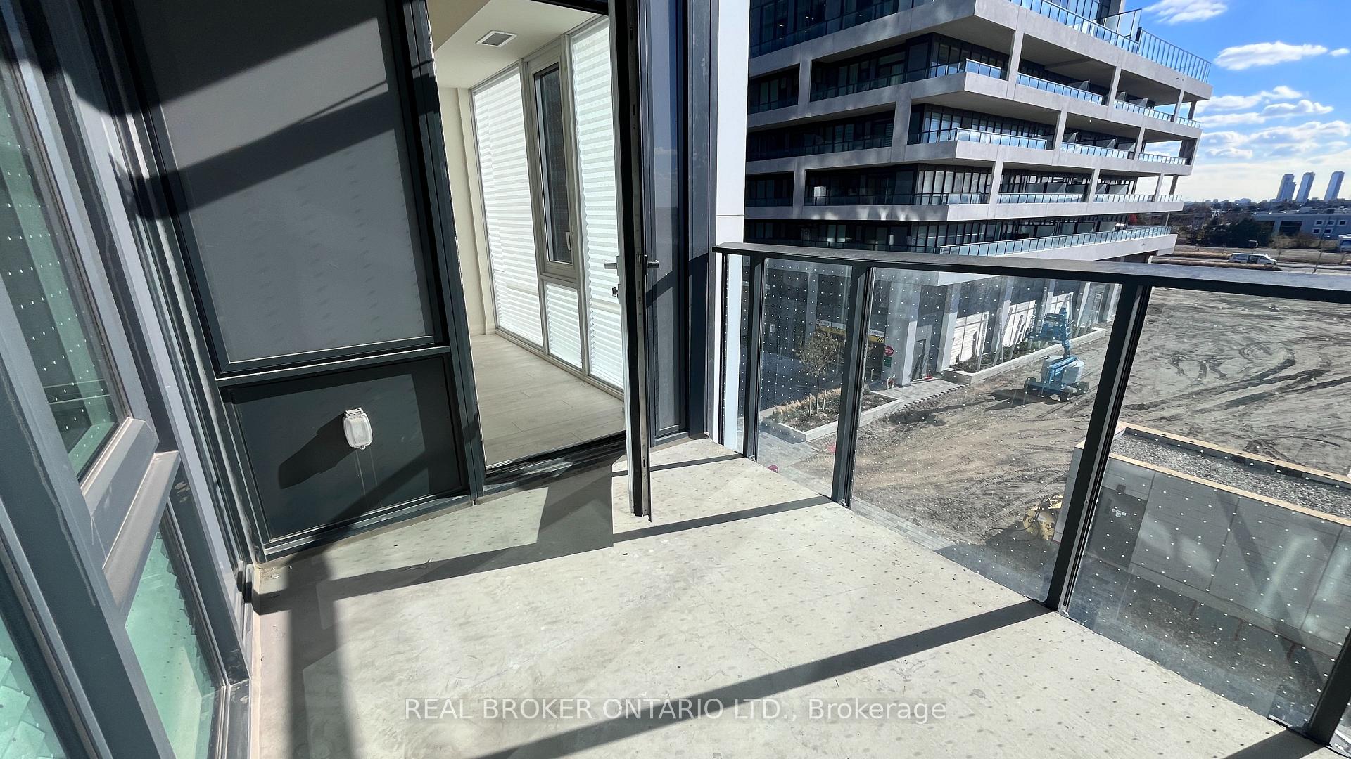 Photo 22 of Unit 307, 27 Korda Gate, Vaughan, Vellore Village — HOMEH