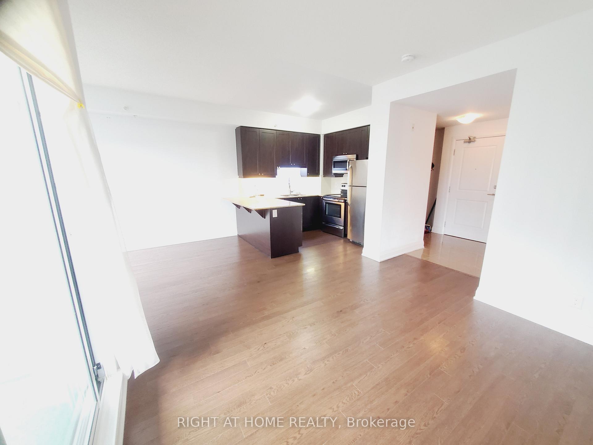 Photo 5 of Unit 416, 12 Woodstream Boulevard, Vaughan, Vaughan Grove — HOMEH