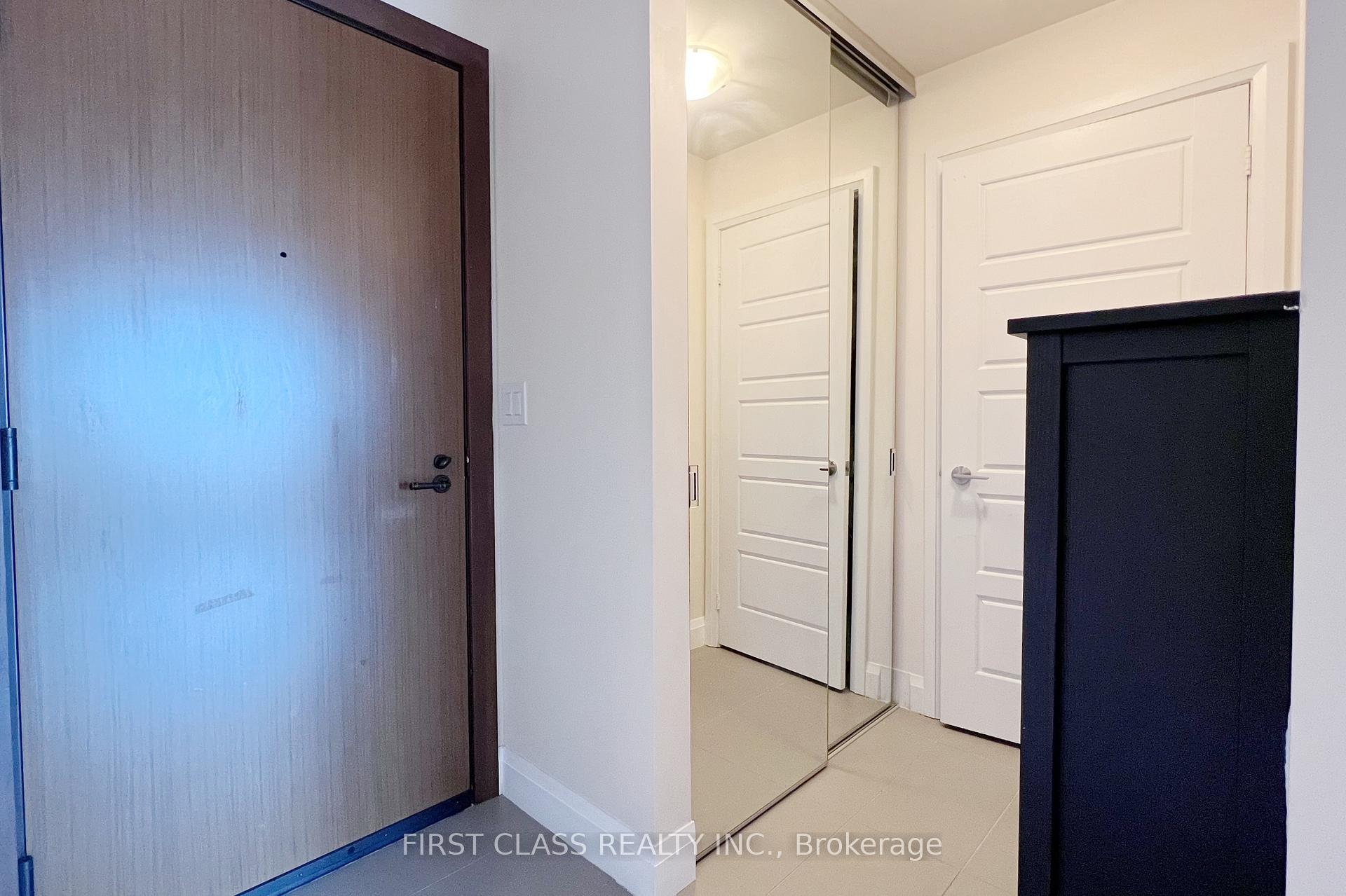 Photo 2 of Unit 315, 8200 Birchmount Road, Markham, Unionville — HOMEH