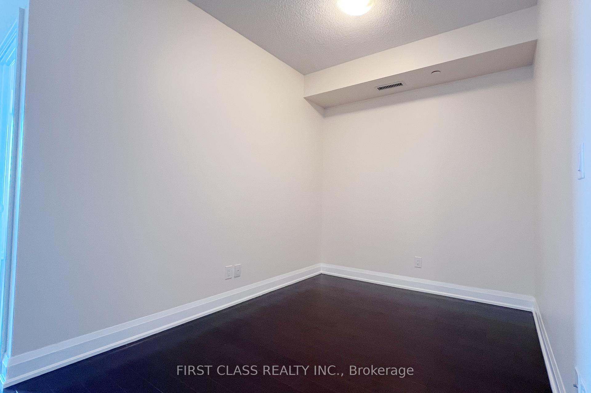 Photo 11 of Unit 315, 8200 Birchmount Road, Markham, Unionville — HOMEH