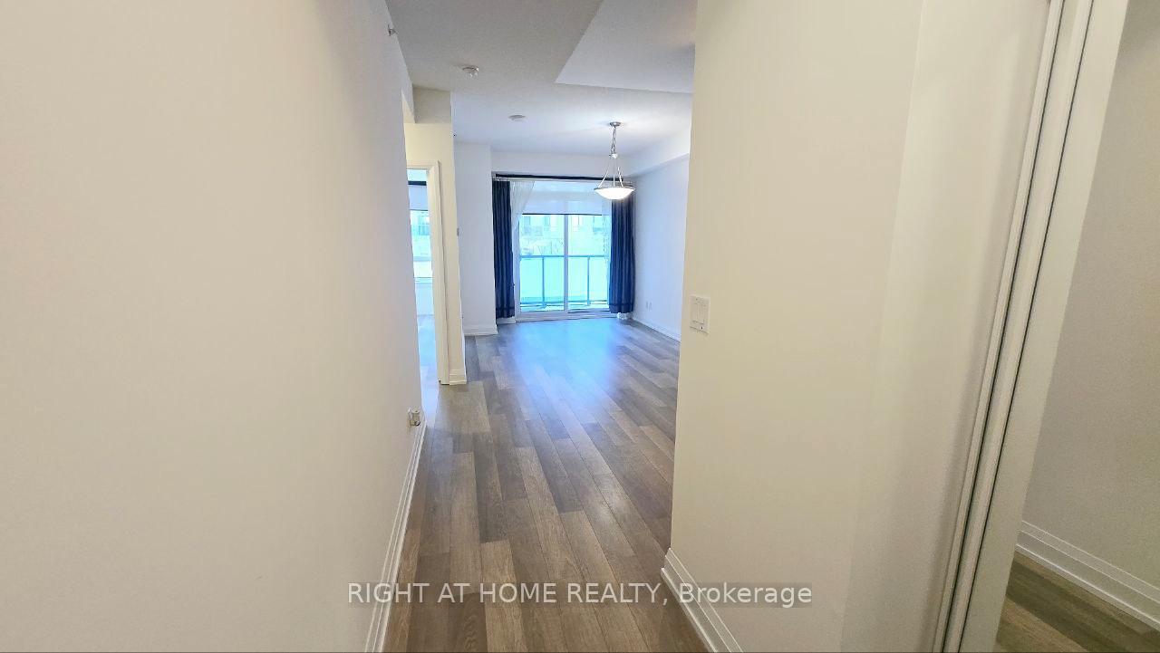 Photo 2 of Unit 531, 7165 Yonge Street, Markham, Grandview — HOMEH