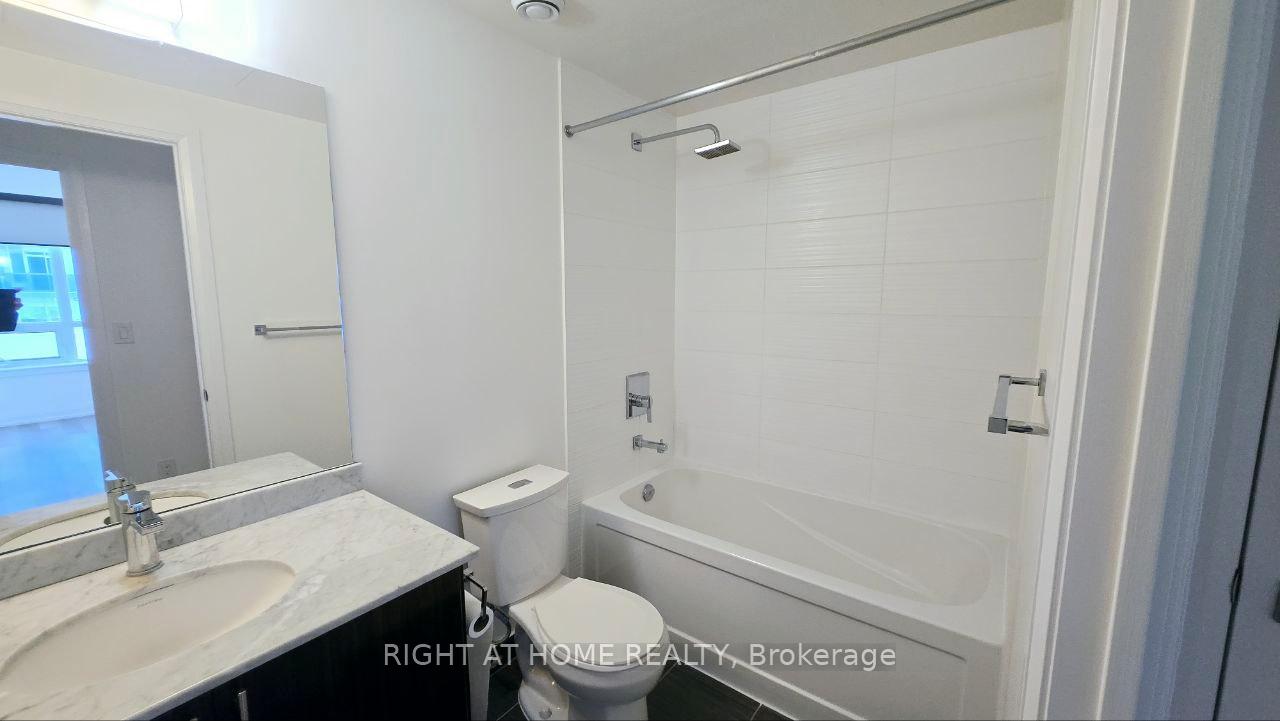Photo 9 of Unit 531, 7165 Yonge Street, Markham, Grandview — HOMEH