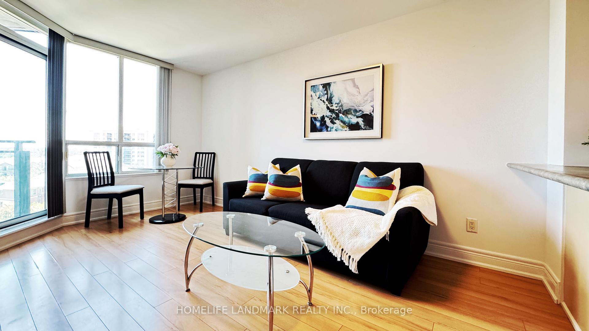 Photo 3 of Unit 826, 62 Suncrest Boulevard, Markham, Commerce Valley — HOMEH