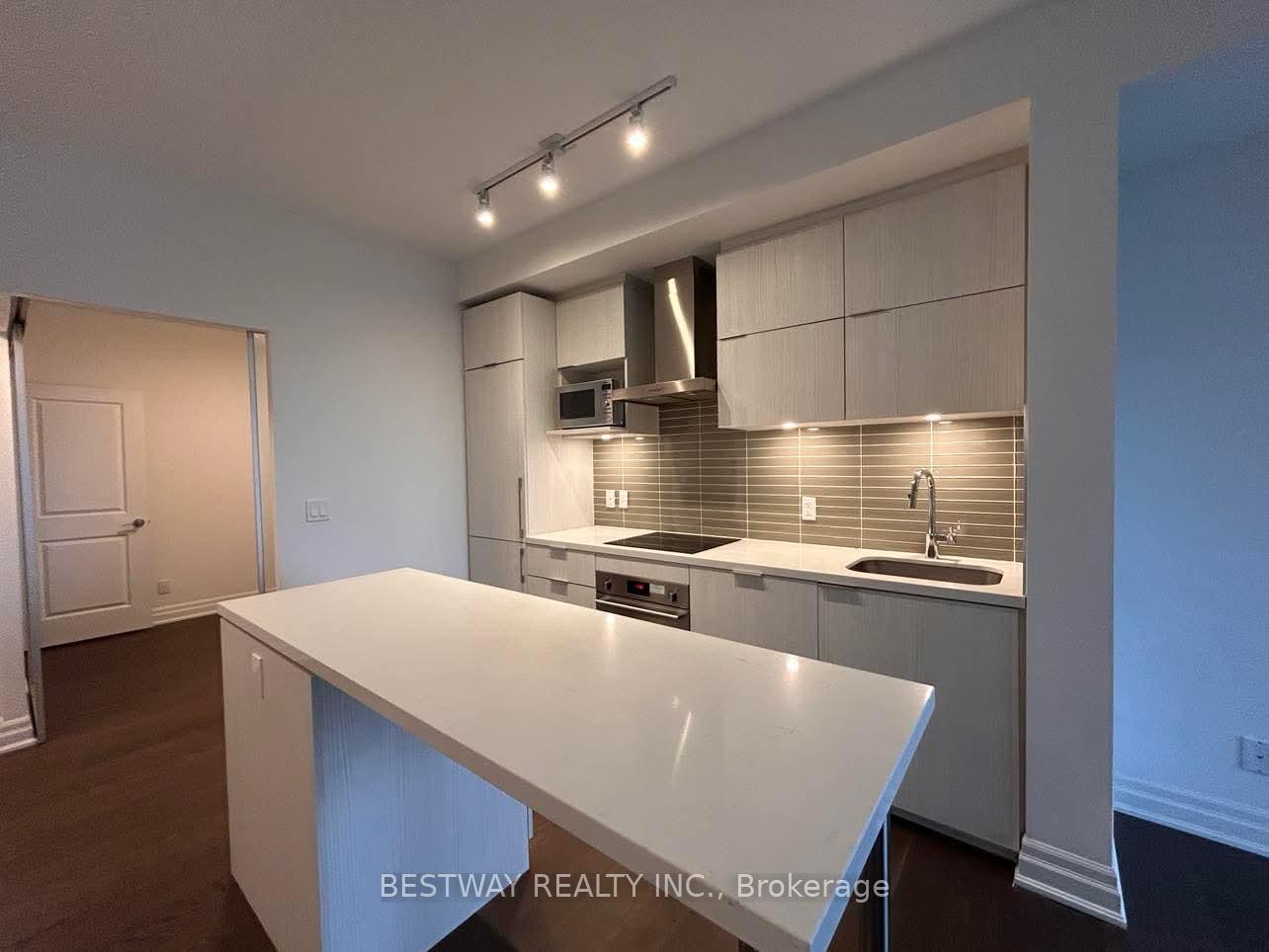 Photo 3 of Unit 307, 8 Rouge Valley Drive W, Markham, Unionville — HOMEH