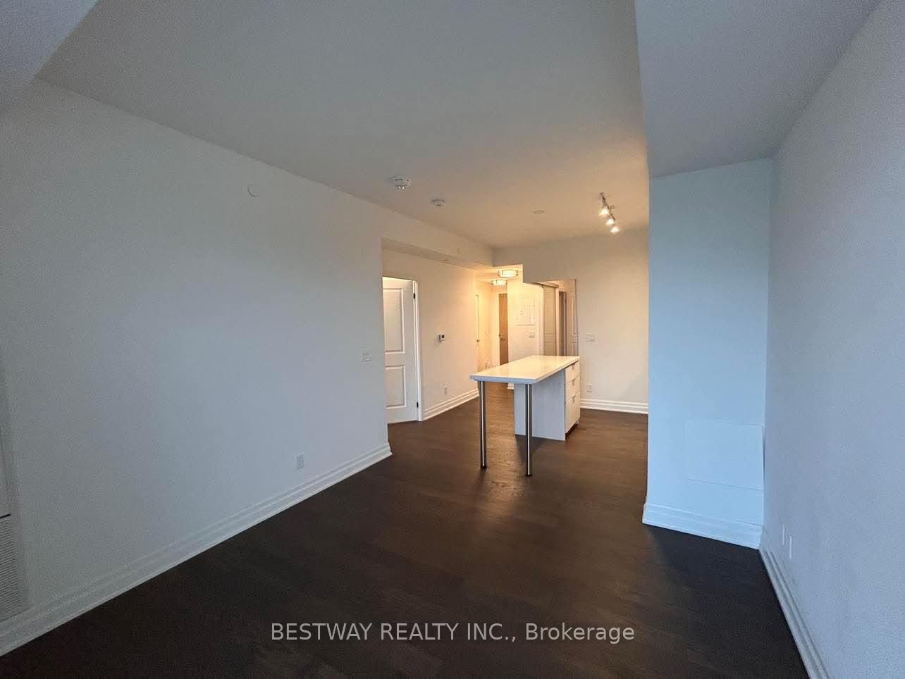 Photo 11 of Unit 307, 8 Rouge Valley Drive W, Markham, Unionville — HOMEH