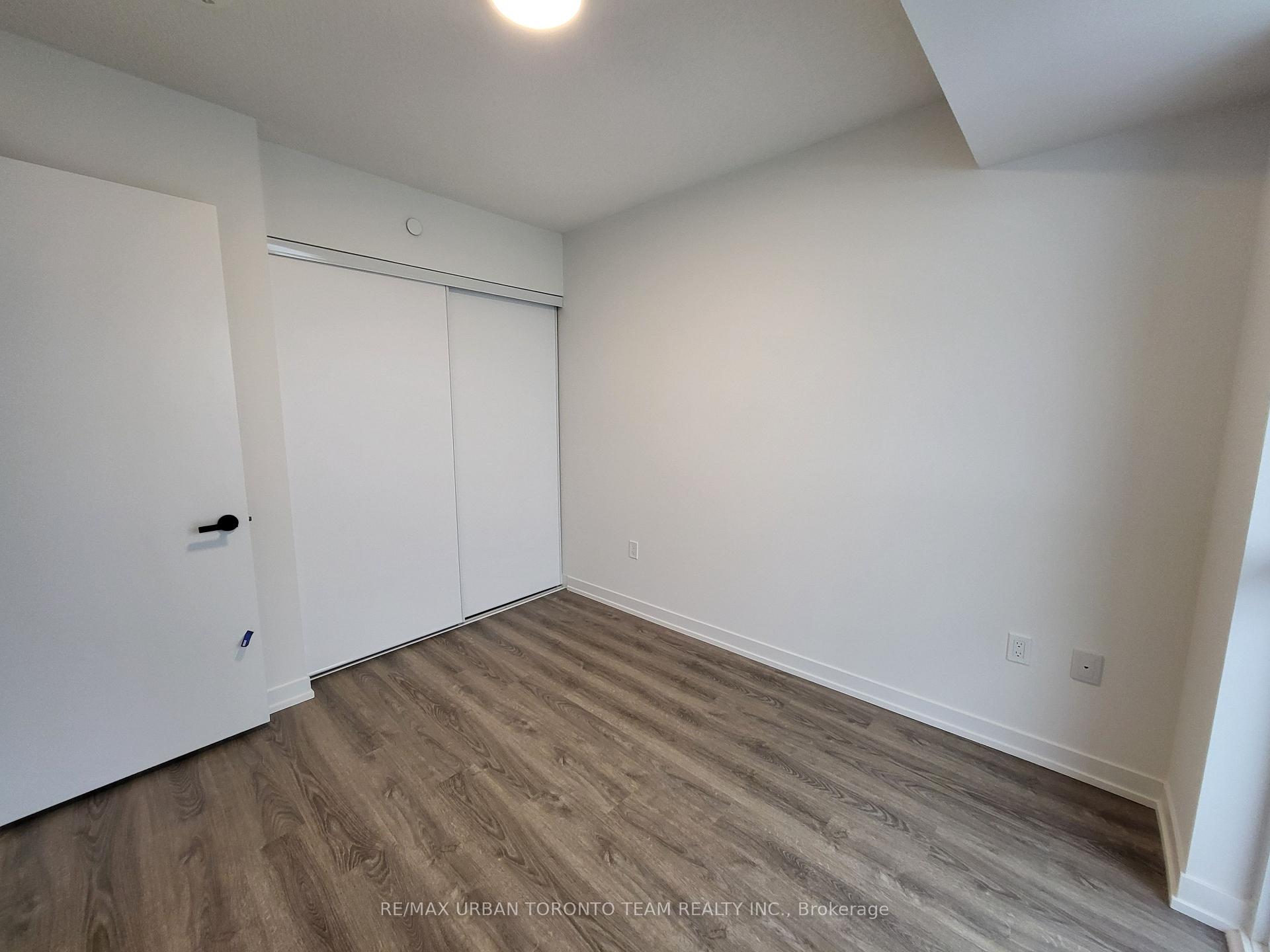 Photo 7 of Unit 3707, 195 Commerce Street, Vaughan, Vaughan Corporate Centre — HOMEH