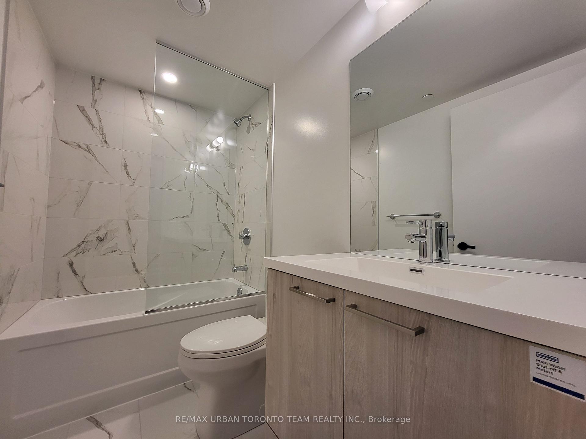 Photo 8 of Unit 3707, 195 Commerce Street, Vaughan, Vaughan Corporate Centre — HOMEH