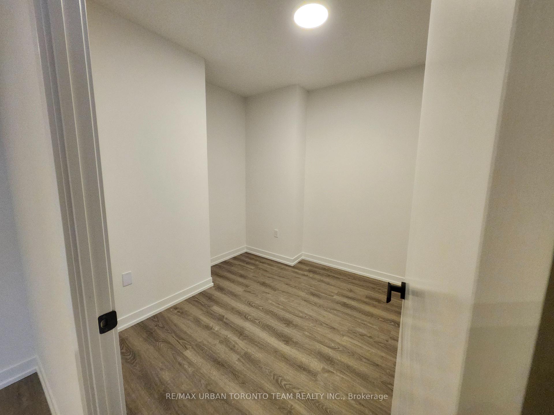 Photo 10 of Unit 3707, 195 Commerce Street, Vaughan, Vaughan Corporate Centre — HOMEH