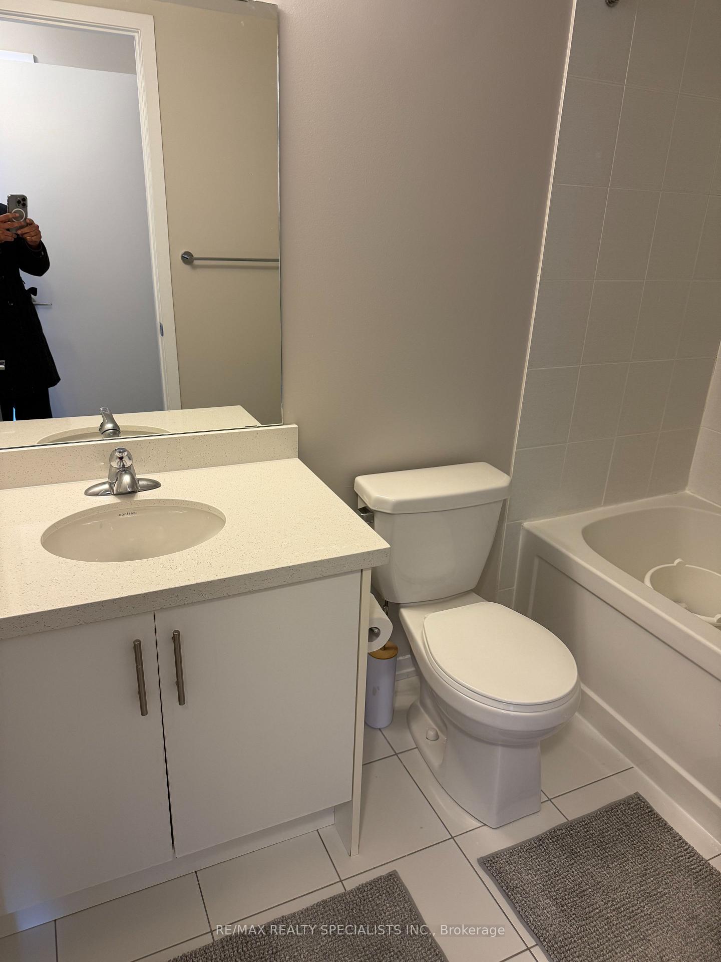 Photo 12 of Unit A10, 26 Bruce Street, Vaughan, East Woodbridge — HOMEH