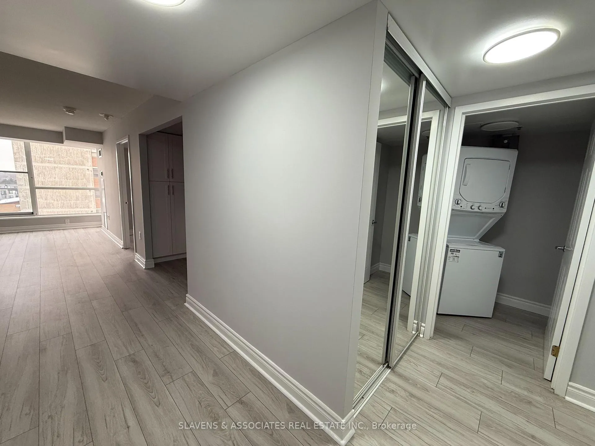 Photo 2 of Unit 205, 2 Neptune Drive, Toronto, Englemount-Lawrence — HOMEH