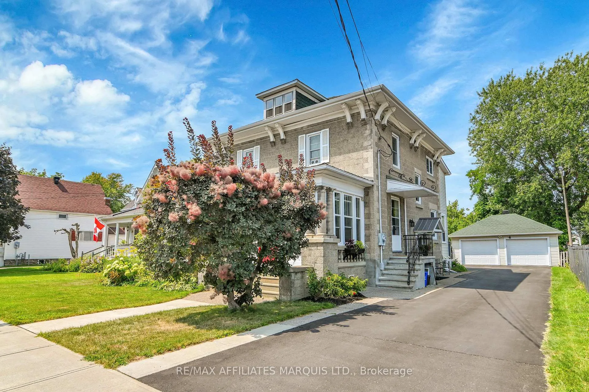 Photo 2 of 123 Fifth Street E, Cornwall — HOMEH