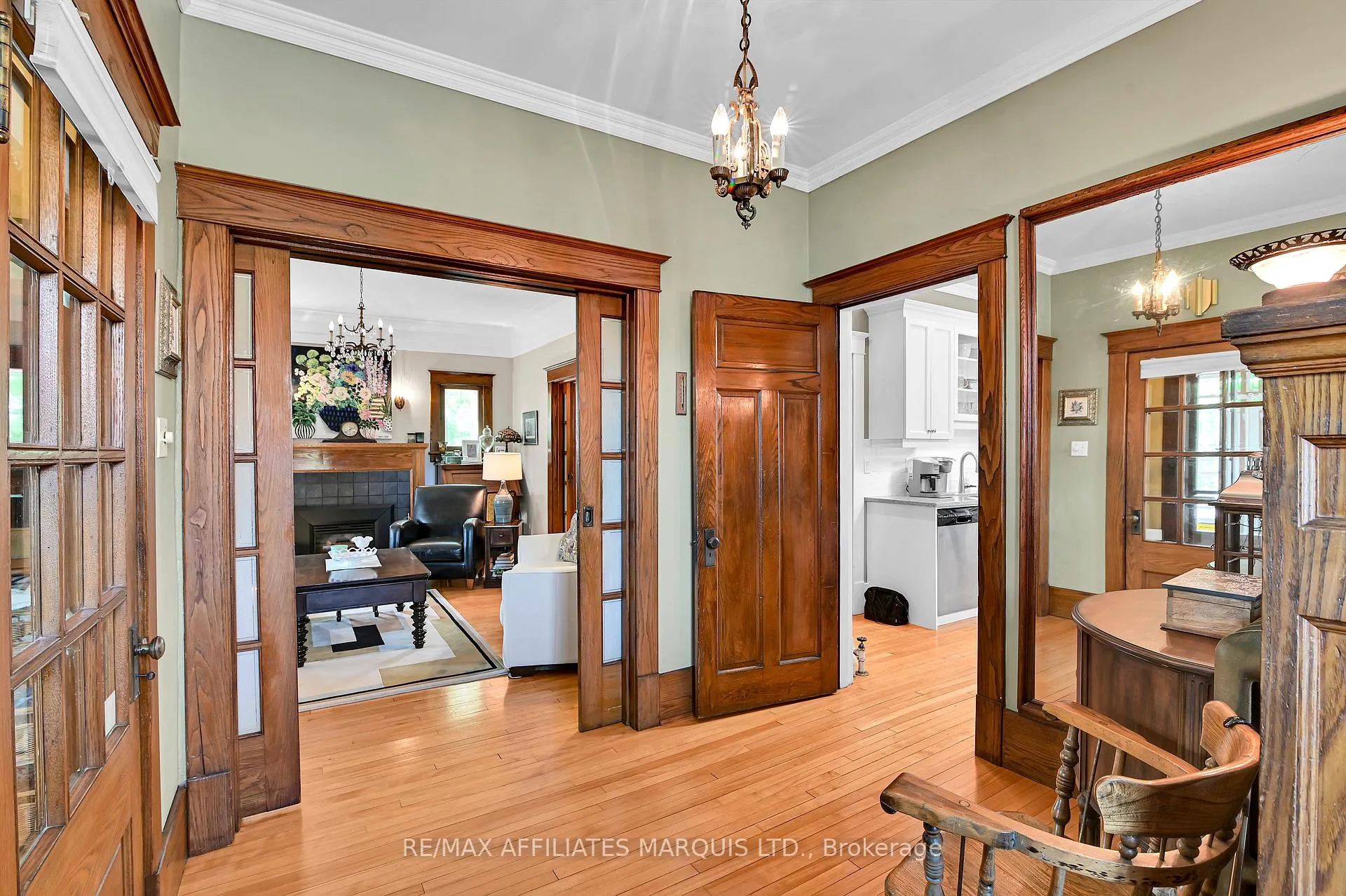 Photo 6 of 123 Fifth Street E, Cornwall — HOMEH