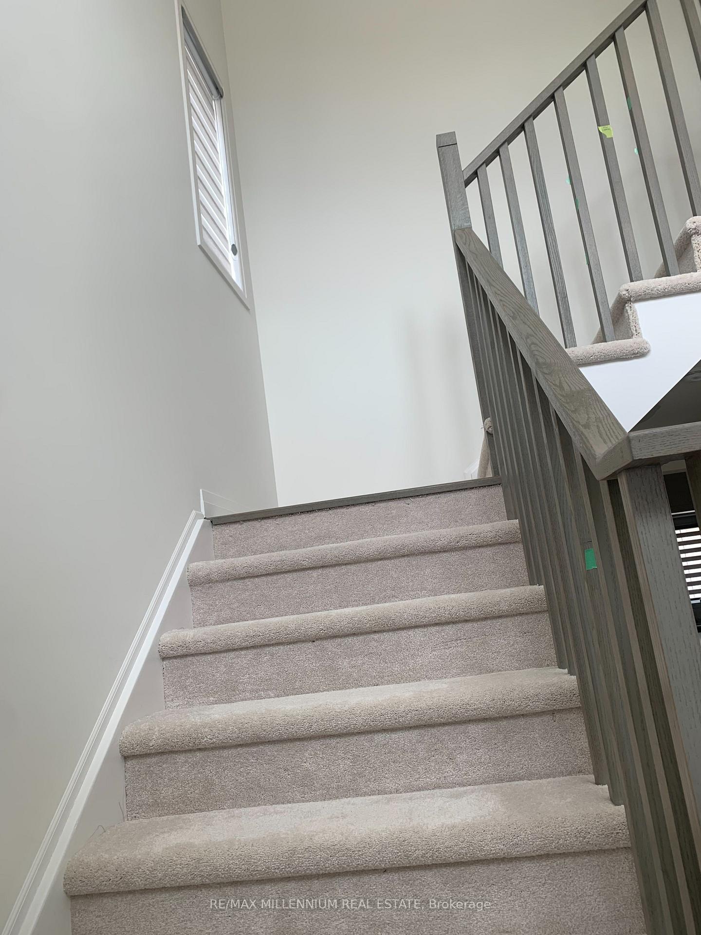 Photo 30 of 111 Sagewood Avenue, Barrie, Painswick South — HOMEH