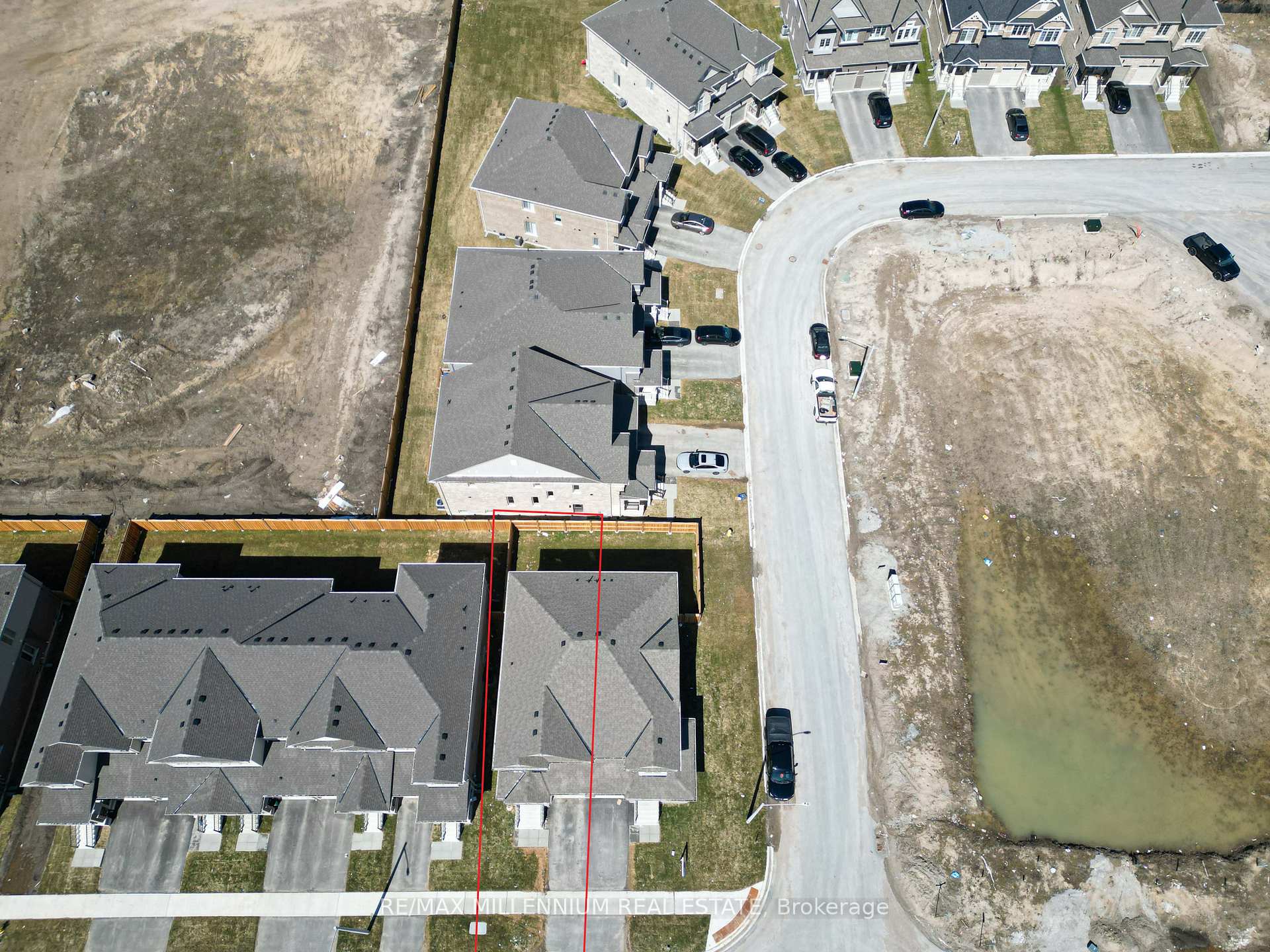 Photo 34 of 111 Sagewood Avenue, Barrie, Painswick South — HOMEH