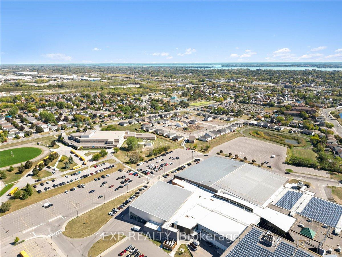 Photo 24 of 15 Summit Crescent, Belleville, Belleville Ward — HOMEH