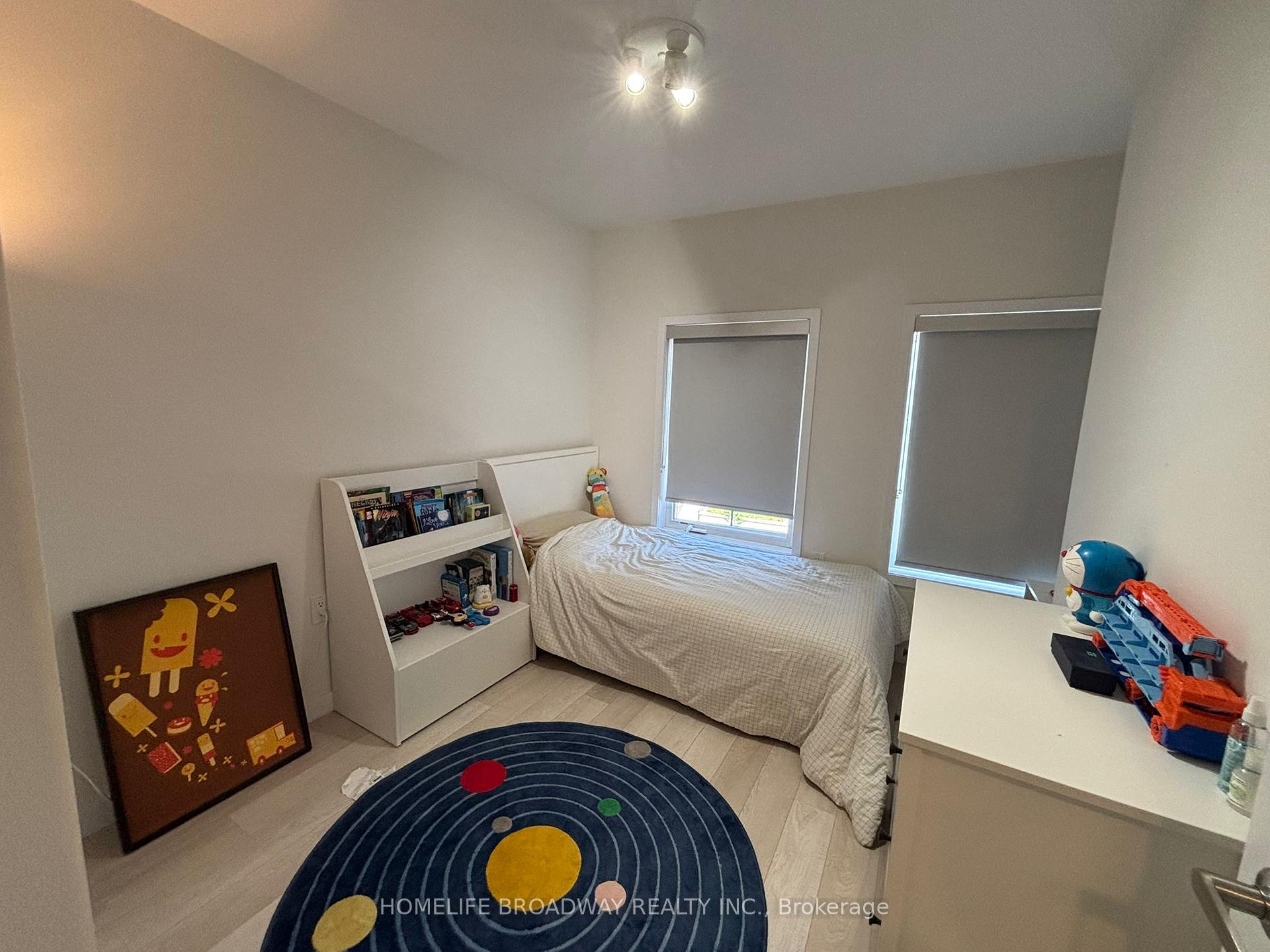 Photo 12 of Unit 33, 26 Seacoasts Circle, Vaughan, Maple — HOMEH