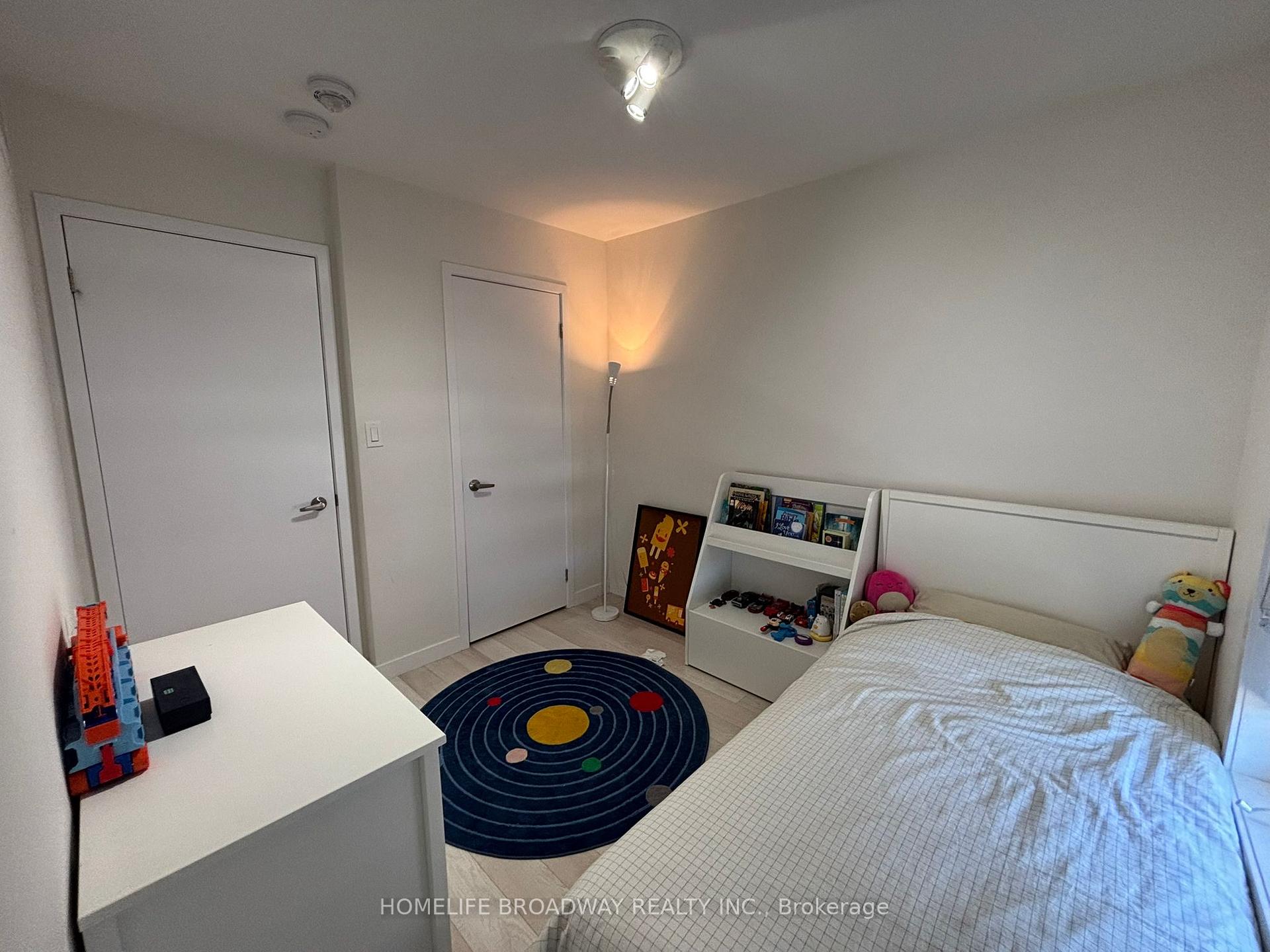 Photo 13 of Unit 33, 26 Seacoasts Circle, Vaughan, Maple — HOMEH