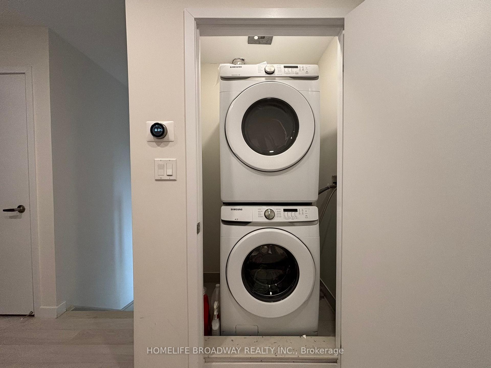 Photo 25 of Unit 33, 26 Seacoasts Circle, Vaughan, Maple — HOMEH