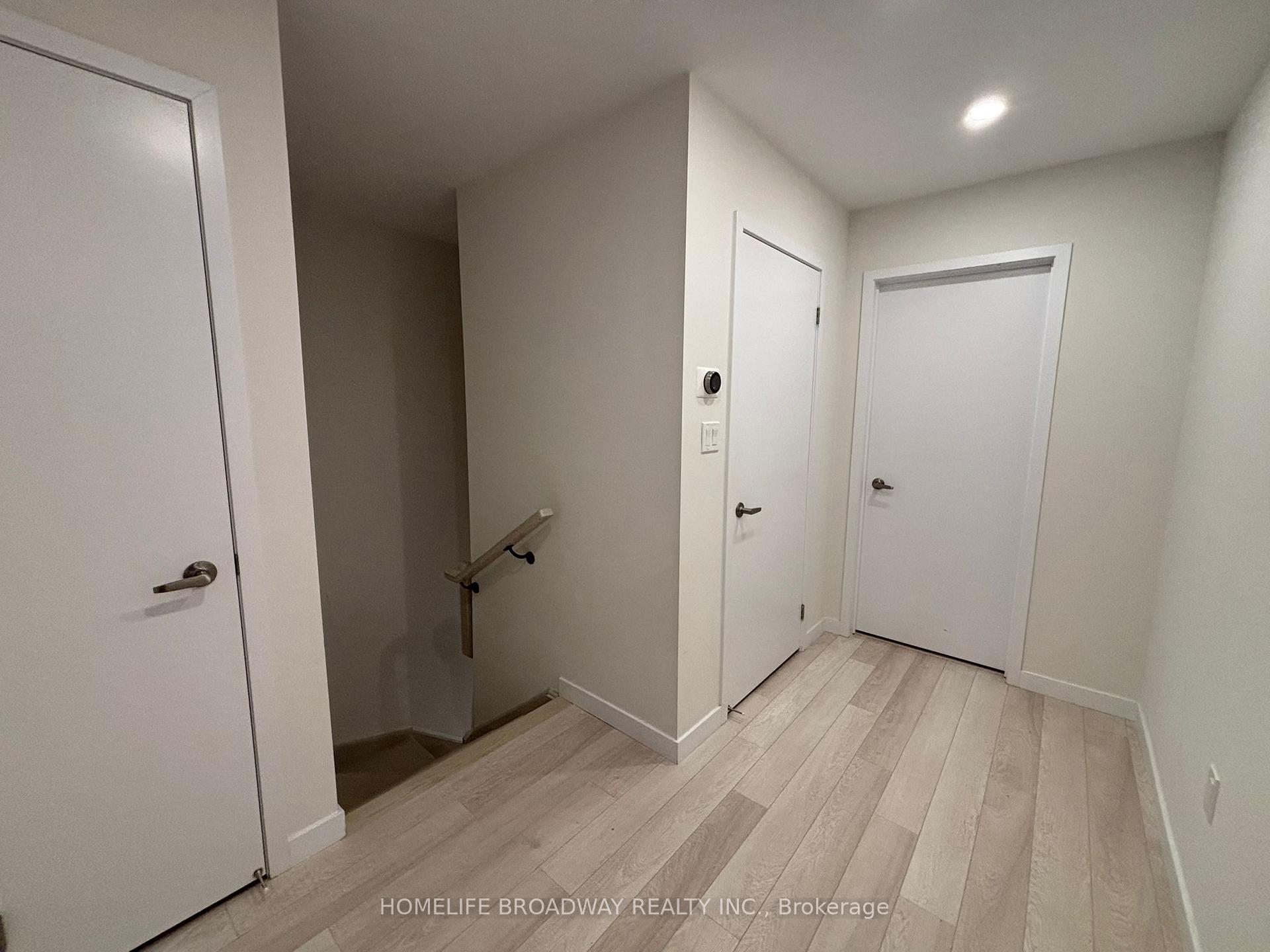 Photo 26 of Unit 33, 26 Seacoasts Circle, Vaughan, Maple — HOMEH