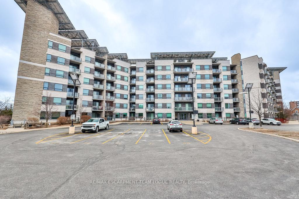 Front of Unit 223, 383 Main Street E