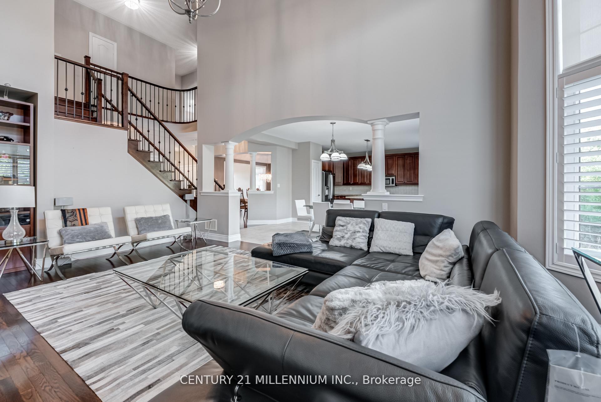 Photo 22 of 29 EIffel Boulevard, Brampton, Vales of Castlemore North — HOMEH