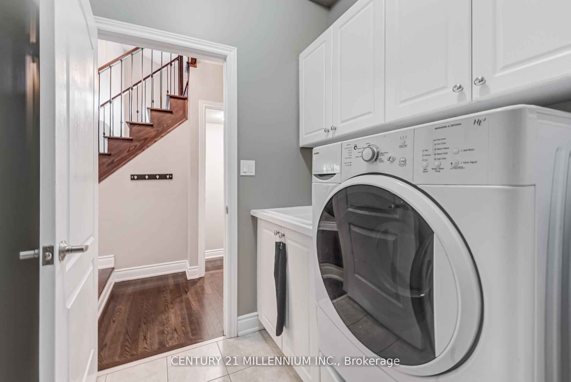 Photo 28 of 29 EIffel Boulevard, Brampton, Vales of Castlemore North — HOMEH