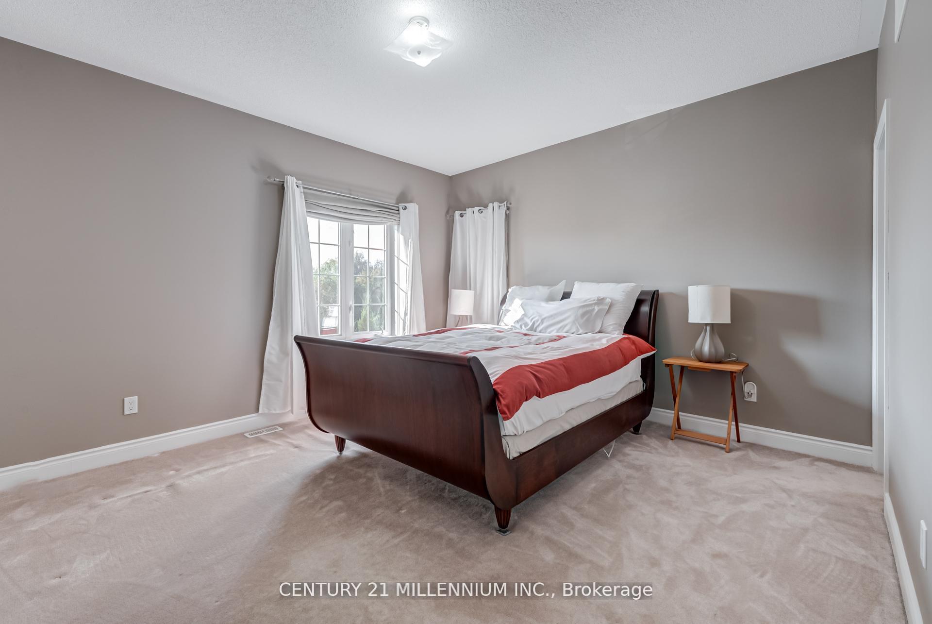 Photo 40 of 29 EIffel Boulevard, Brampton, Vales of Castlemore North — HOMEH