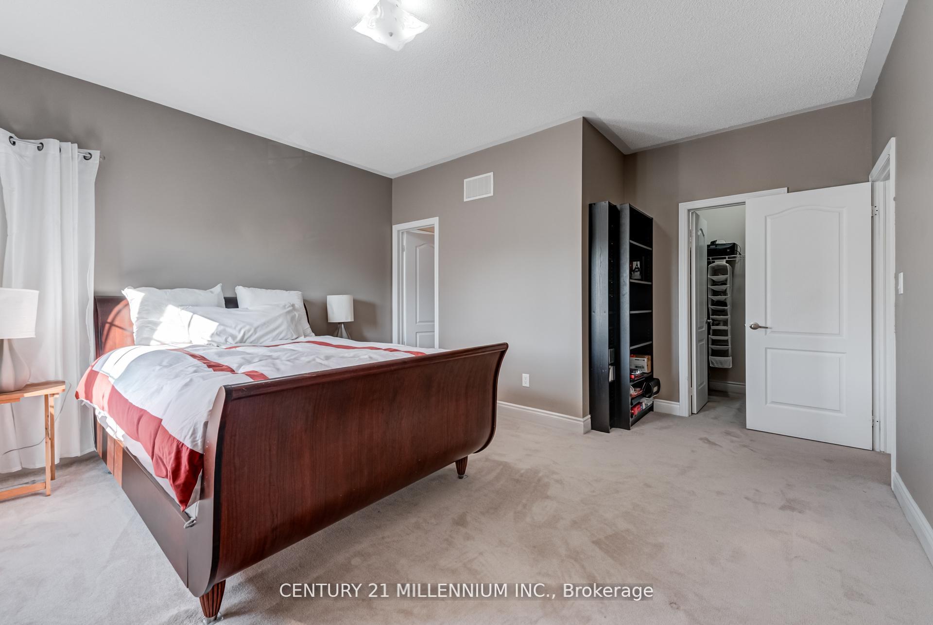 Photo 39 of 29 EIffel Boulevard, Brampton, Vales of Castlemore North — HOMEH