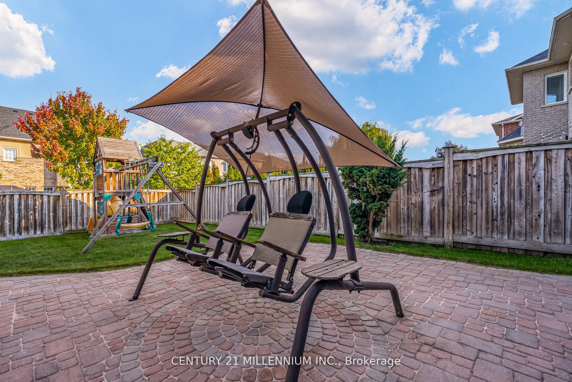 Photo 50 of 29 EIffel Boulevard, Brampton, Vales of Castlemore North — HOMEH