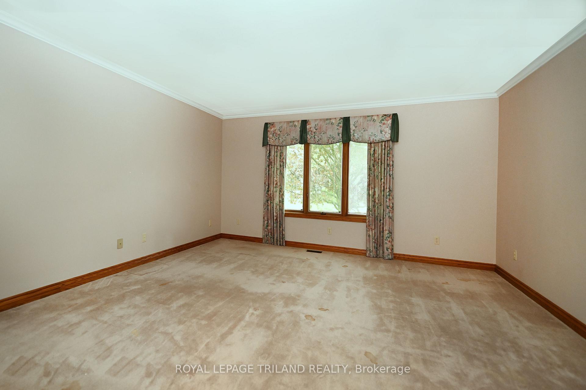 Photo 21 of 6 Sifton Street, Dutton/Dunwich, Wallacetown — HOMEH