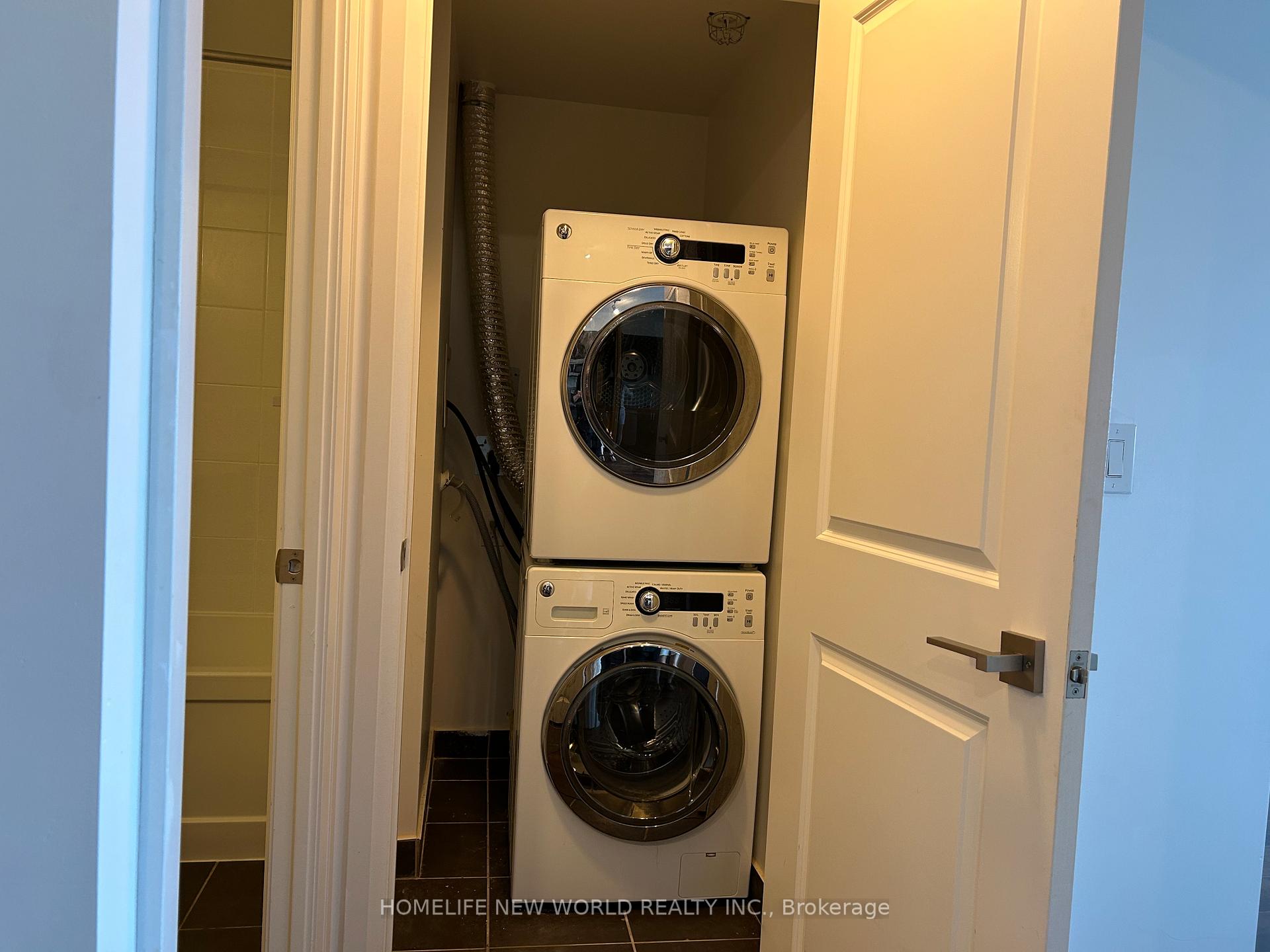 Photo 8 of Unit 1735, 7161 Yonge Street, Markham, Thornhill — HOMEH