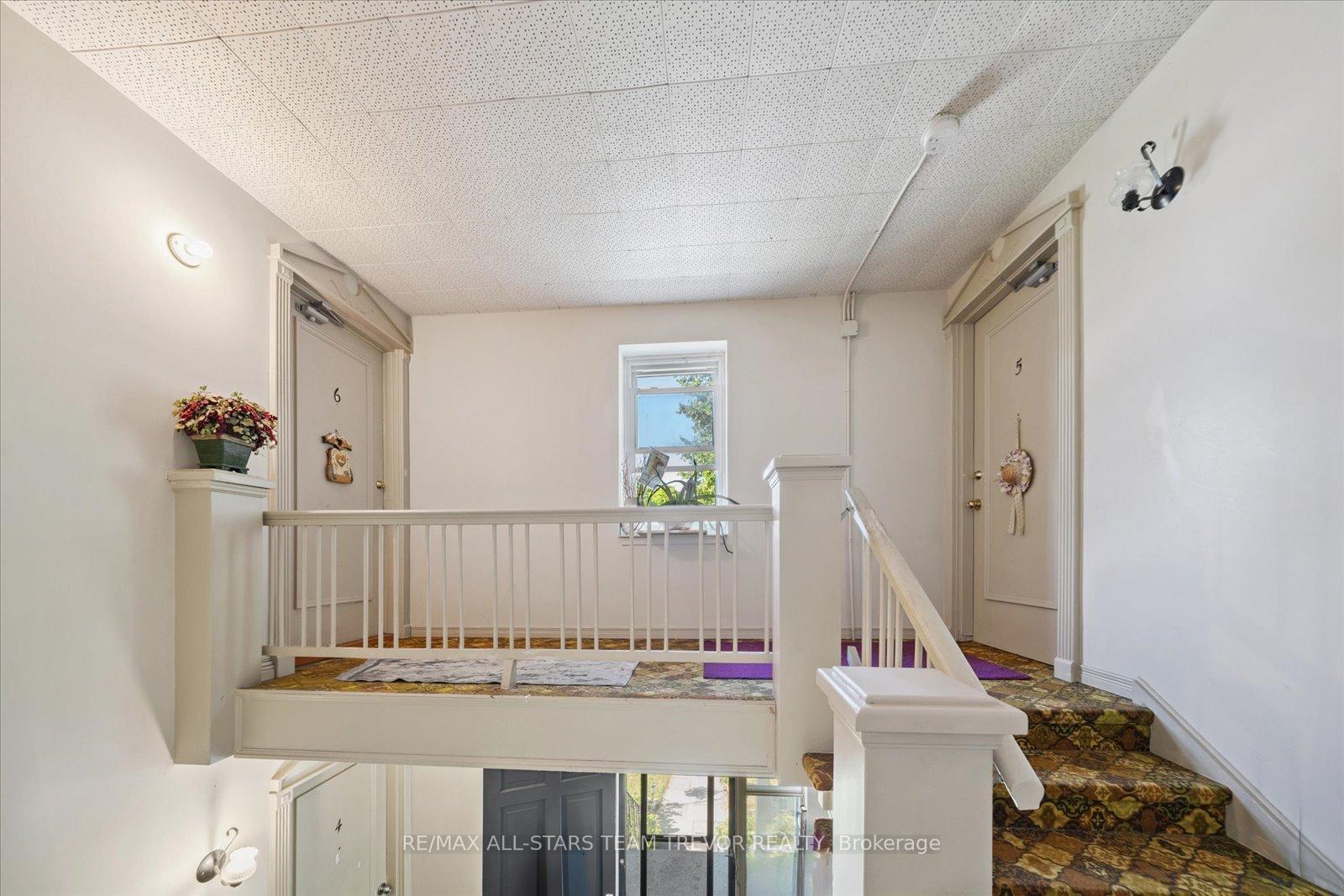 Photo 10 of 65 High Street, Georgina, Sutton & Jackson's Point — HOMEH