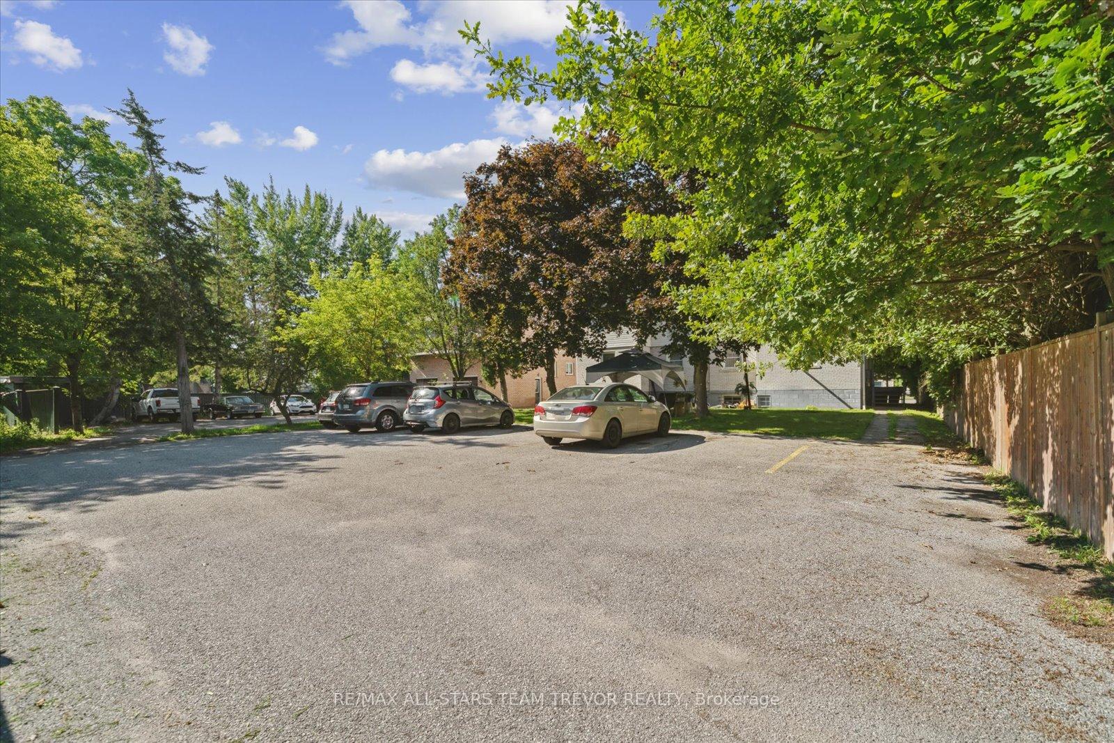 Photo 18 of 65 High Street, Georgina, Sutton & Jackson's Point — HOMEH