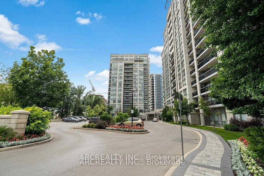 Photo 2 of Unit 308, 60 Disera Drive, Vaughan, Beverley Glen — HOMEH