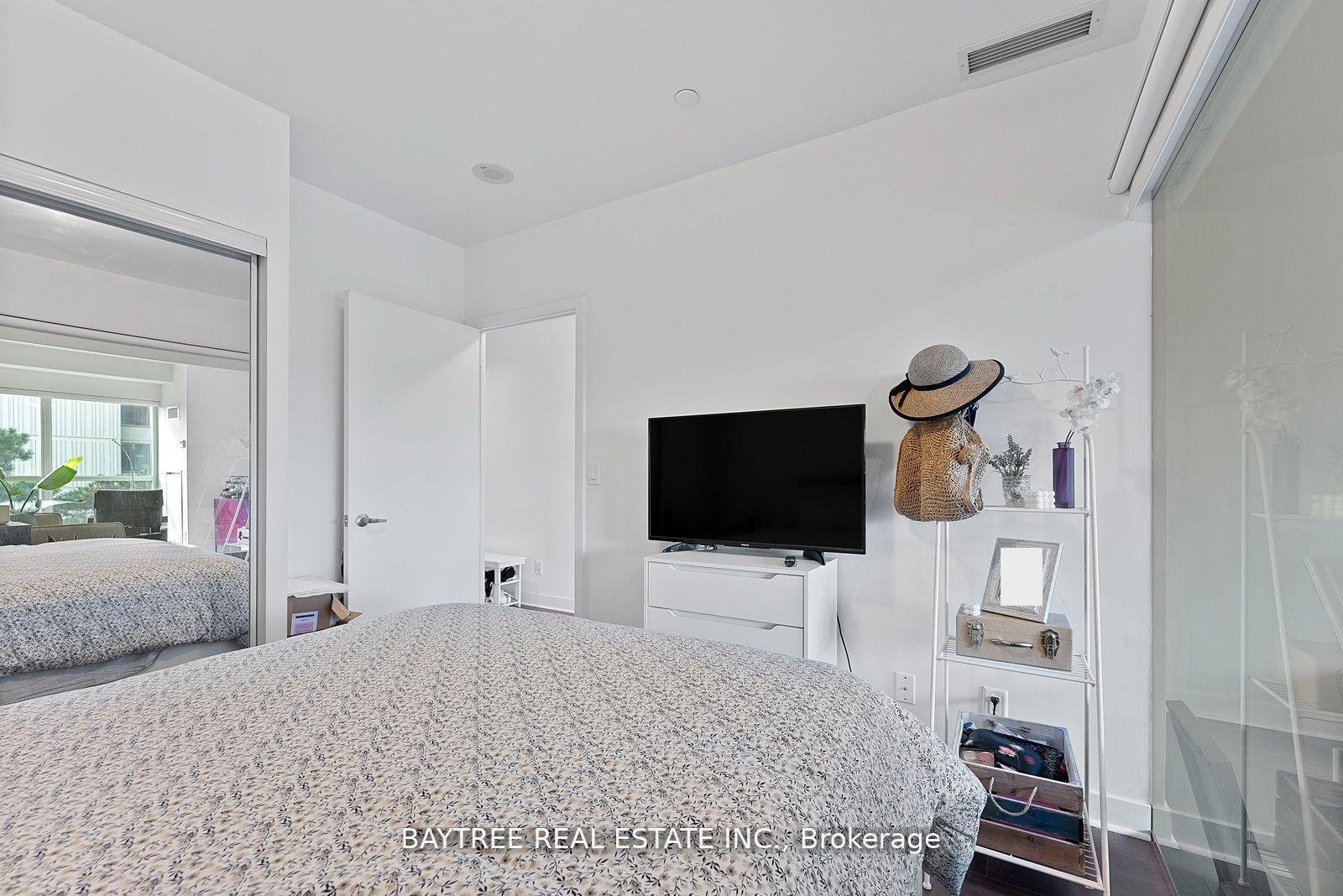 Photo 13 of Unit 304, 58 Orchard View Boulevard, Toronto, Yonge-Eglinton — HOMEH