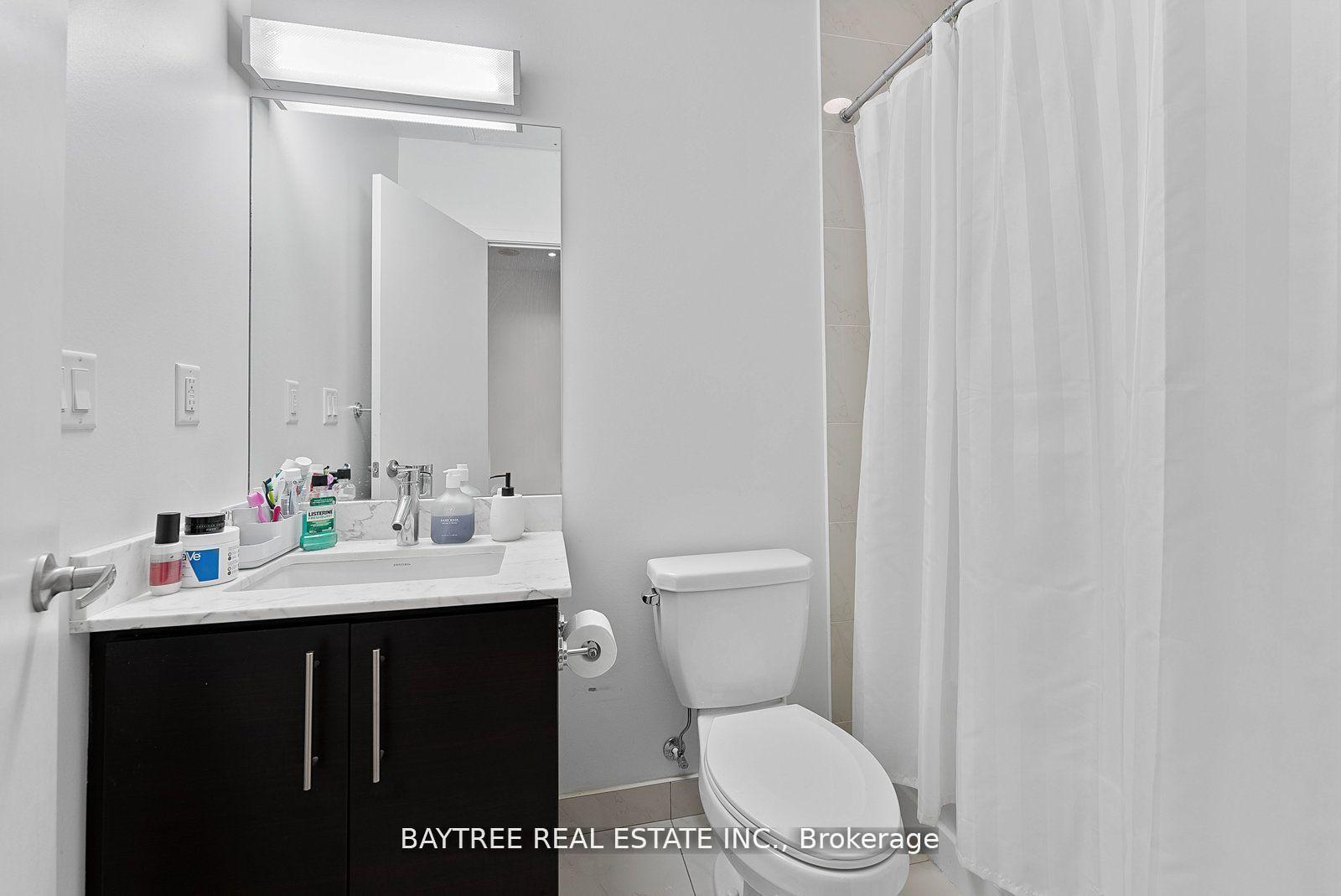 Photo 15 of Unit 304, 58 Orchard View Boulevard, Toronto, Yonge-Eglinton — HOMEH