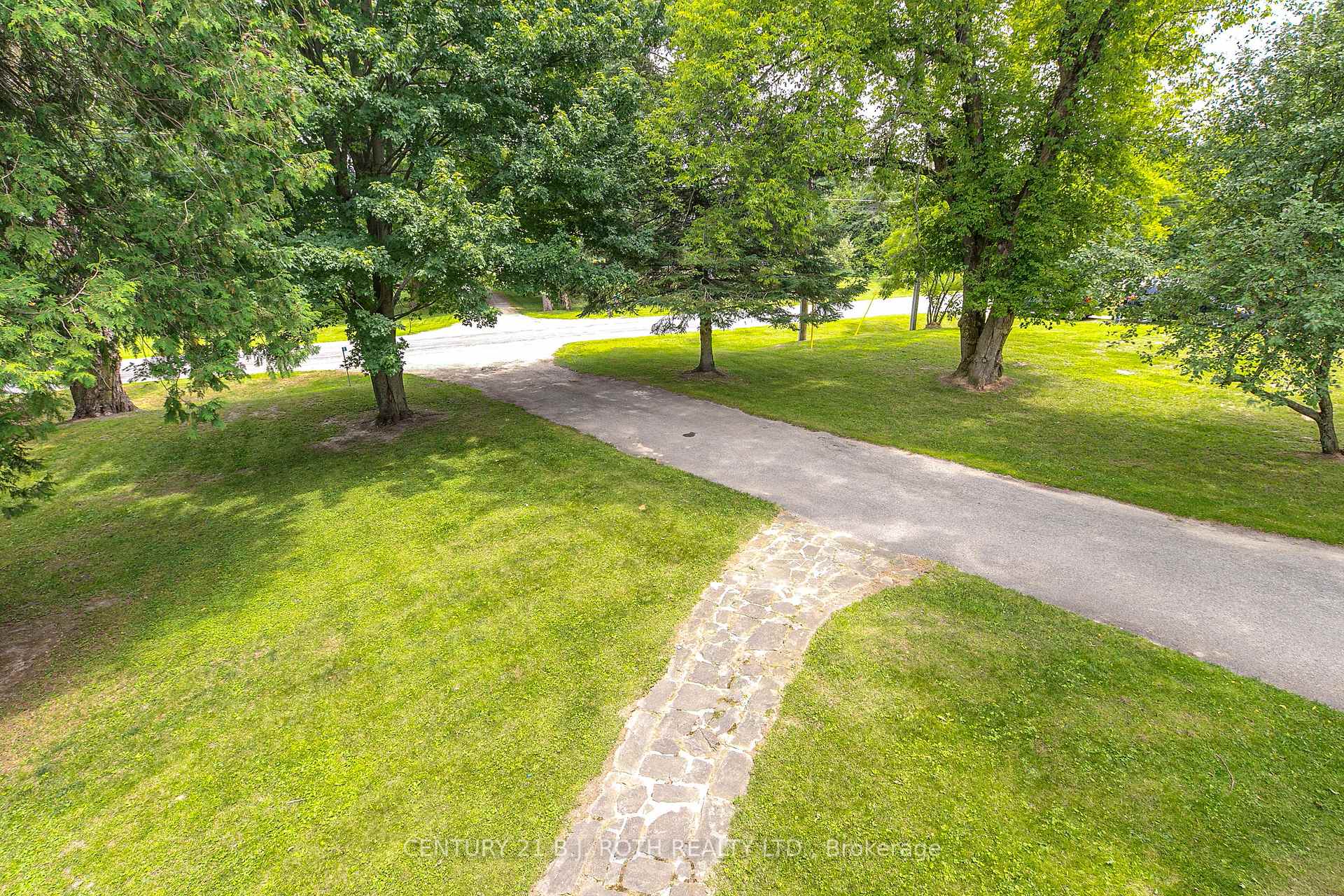 Photo 14 of 17 Denney Drive, Essa, Rural Essa — HOMEH