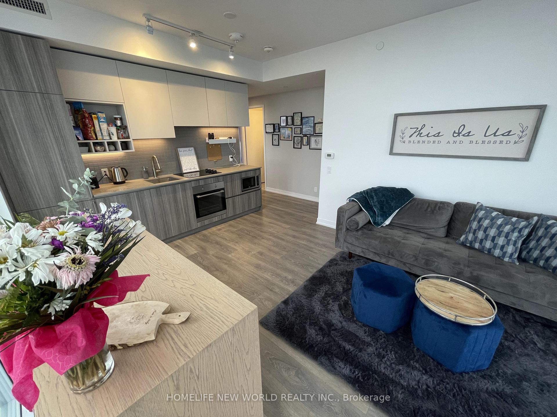 Photo 4 of Unit 5709, 898 Portage Parkway, Vaughan, Vaughan Corporate Centre — HOMEH